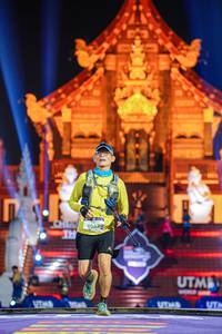 BIB: 9562
                            <button type="button" onclick="openModal(22348472)" class="btn btn-primary btn-sm float-right btn-popup" data-toggle="modal" data-target=".modal-high-quality">
                        <i class="fas fa-shopping-cart"></i> Add to Cart
                    </button>
                                            <button type="button" onclick="isThisMe(22348472, true)" class="btn btn-success btn-sm float-right btn-popup btn-isme hidden" data-toggle="tooltip" data-placement="bottom" title="นี่คือรูปของคุณใช่ไหม คลิกที่นี่เพื่อเอาเข้าอัลบั้ม">
                        <i class="fas fa-plus"></i> Add to album
                    </button>
                    <button type="button" onclick="isThisMe(22348472, false)" class="btn btn-warning btn-sm float-right btn-popup btn-isnotme hidden">
                        <i class="fas fa-ban"></i> Remove from album
                    </button>